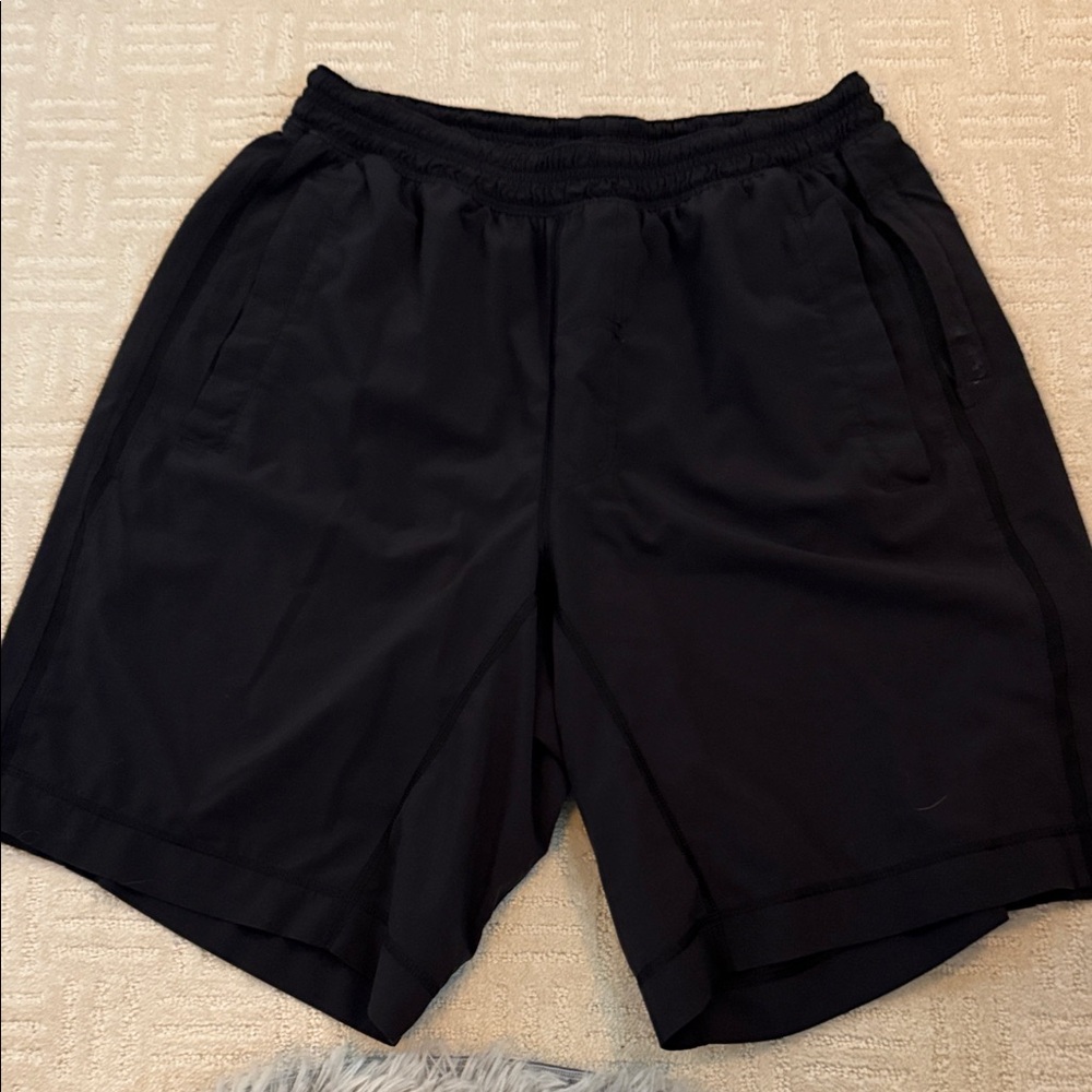 Men's lululemon Black Athletic Shorts